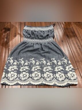 Papaya Gray Strapless Dress with Cream Floral Embroidery